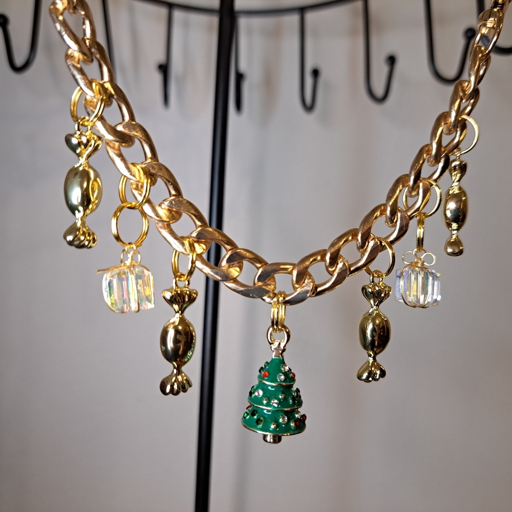 Christmas Purse Charm Chain - Purse not included